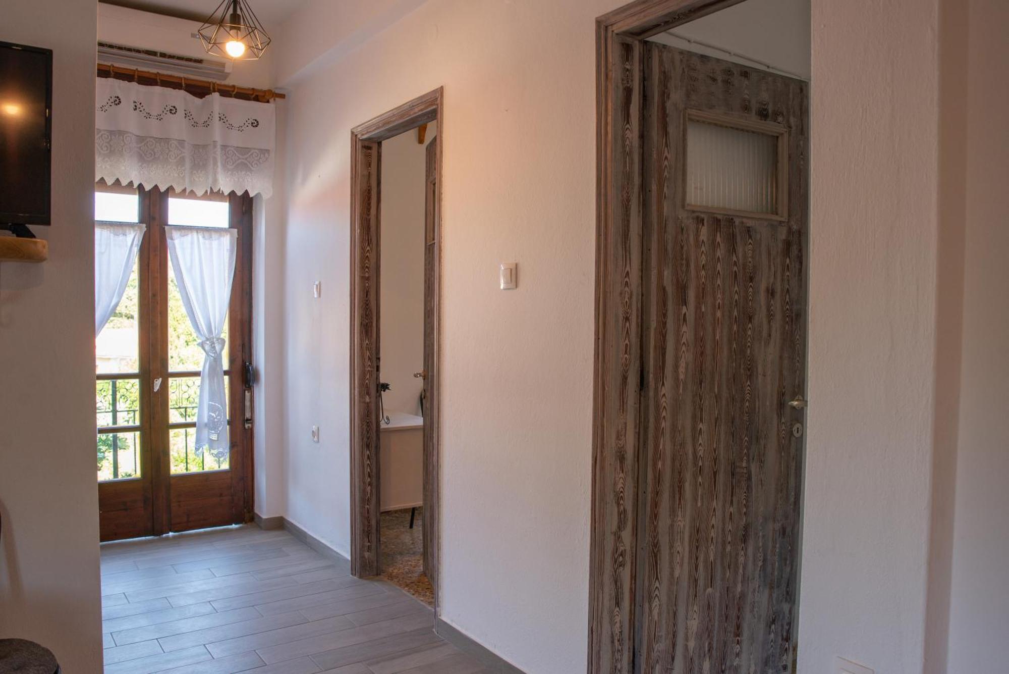 Naia House Apartment *